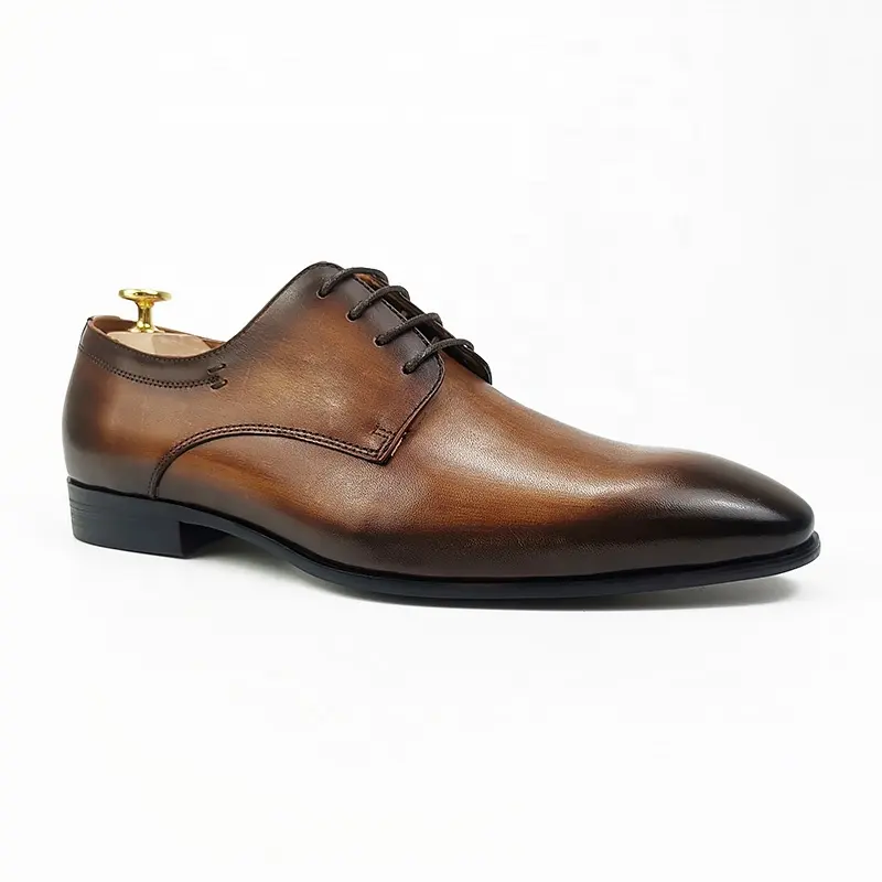 Zapatos de negocios formales con acabado de alta calidad para hombre, calzado de vestir de estilo clásico a la moda, de cuero de vaca