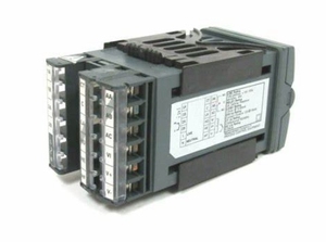 Eurotherm sıcaklık/proses kontrol cihazı 3216/CC/CC/LRXX/R/XXX/S/ENG/ENG 5 - Product Image 3