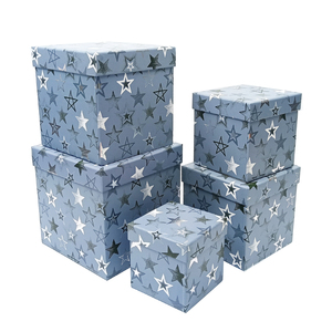 Caja de embalaje de regalo portátil, conjunto de cajas de regalo con anidadas cuadradas multicolor para cumpleaños, boda, San Valentín, Extra grande - Product Image 1