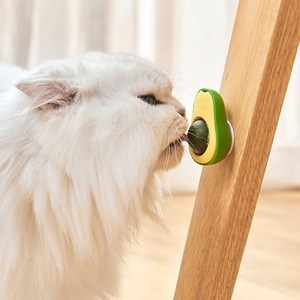 Venta directa de fábrica Juguete interactivo para mascotas Aguacate Catnip Agallas Fruta Gato Juguete Gato Lamiendo Juguete - Product Image 1