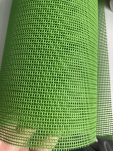 Rete protettiva rivestita in PVC per costruzione di barriere di sicurezza - Product Image 6