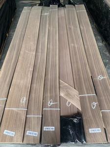 Nhà máy cung cấp trực tiếp <span class=keywords><strong>Walnut</strong></span> Veneer bán buôn <span class=keywords><strong>Walnut</strong></span> Rift cắt Veneer cho đồ nội thất - Product Image 2