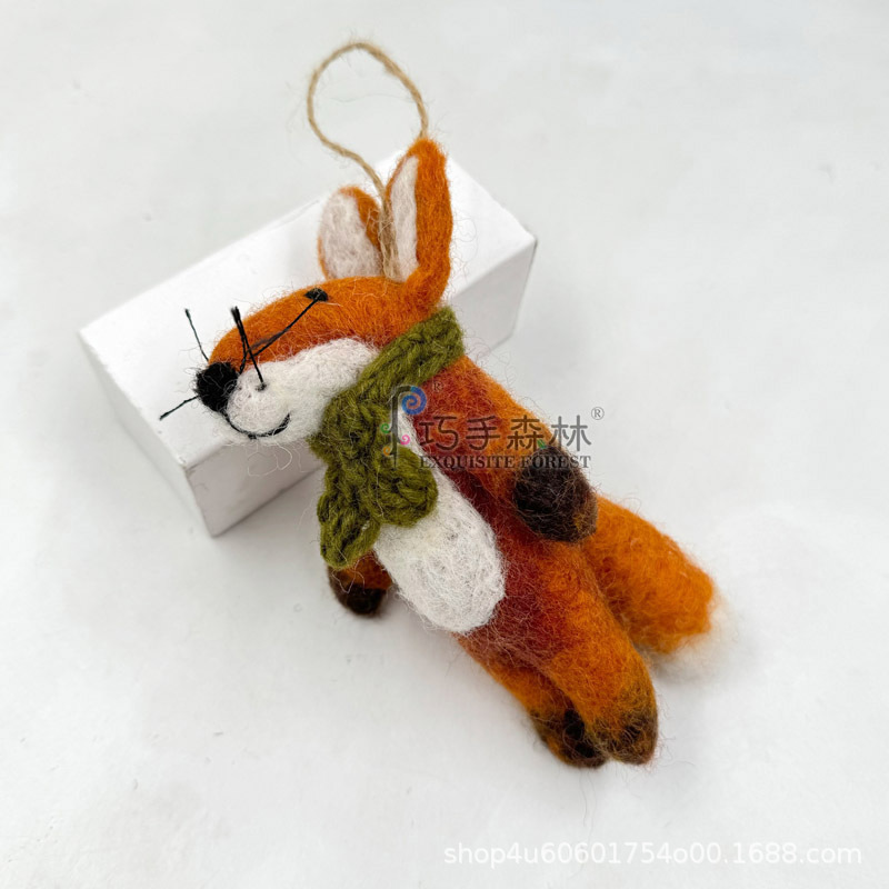 Scarf fox