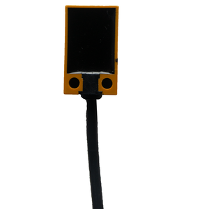 Sensor de proximidad inductivo impermeable de 3 cables PNP NC con salida NPN para aplicaciones cuadradas o rectangulares - Product Image 3