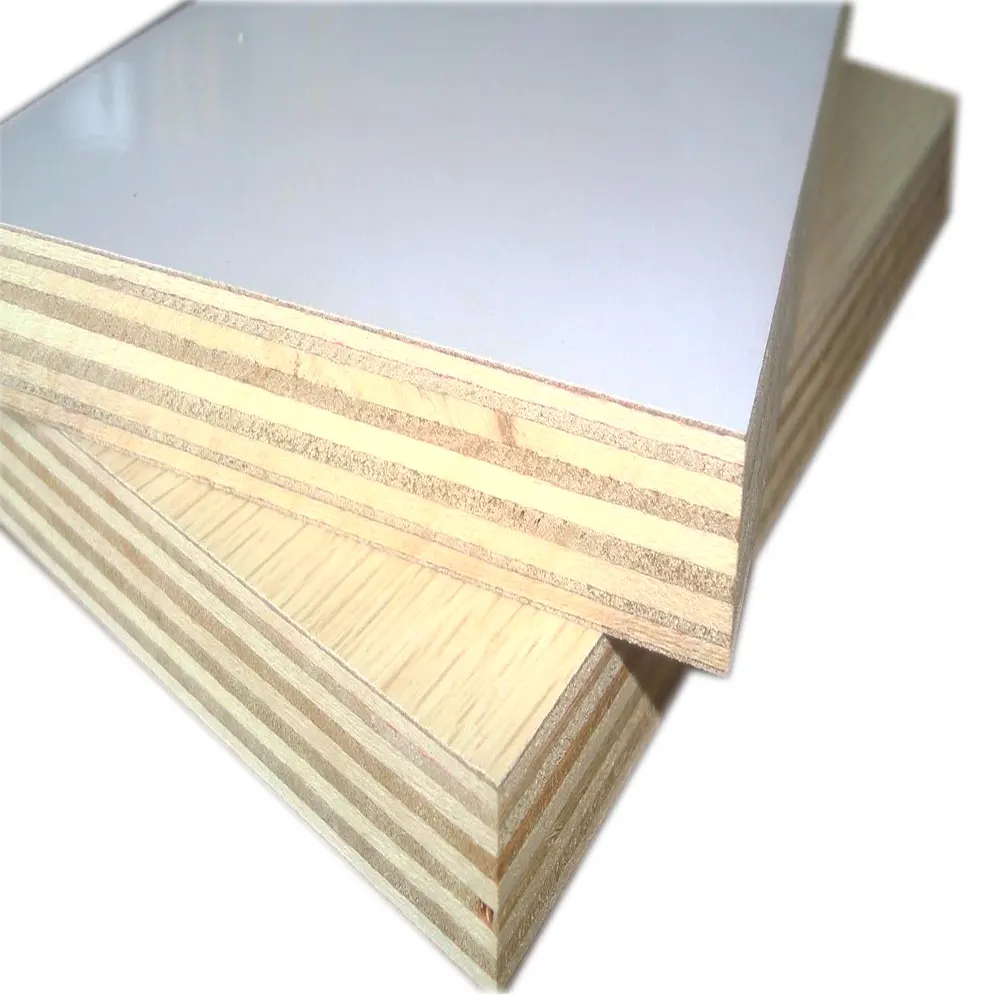 Materiales de gabinete impermeable 18mm hoja laminada de madera contrachapada de melamina blanca