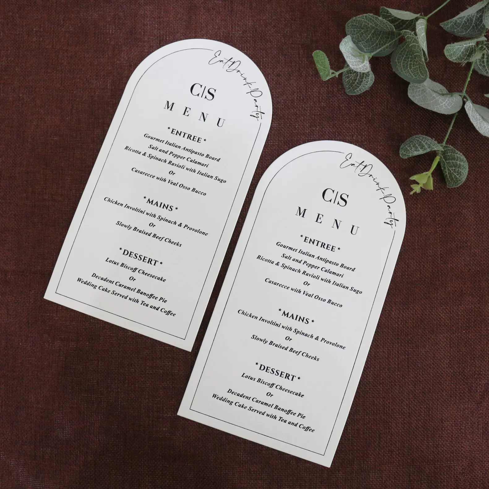 Tarjetas de menú de boda de papel absorbente grueso con forma de arco elegante de alta calidad estampado en caliente en invitación de boda negra