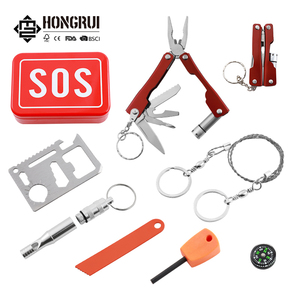 ハイキングやアウトドアアドベンチャーのためのHongrui緊急サバイバルキャンプキット登山や必須のキャンプツールを備えたツアー
