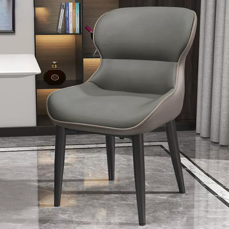 สีเทาเข้ม