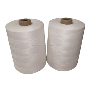 Hilo tejido de poliéster 40s/2 de alta calidad-Juego de 400 yardas de 30 colores teñidos vibrantes para proyectos de tejido y costura personalizados - Product Image 1