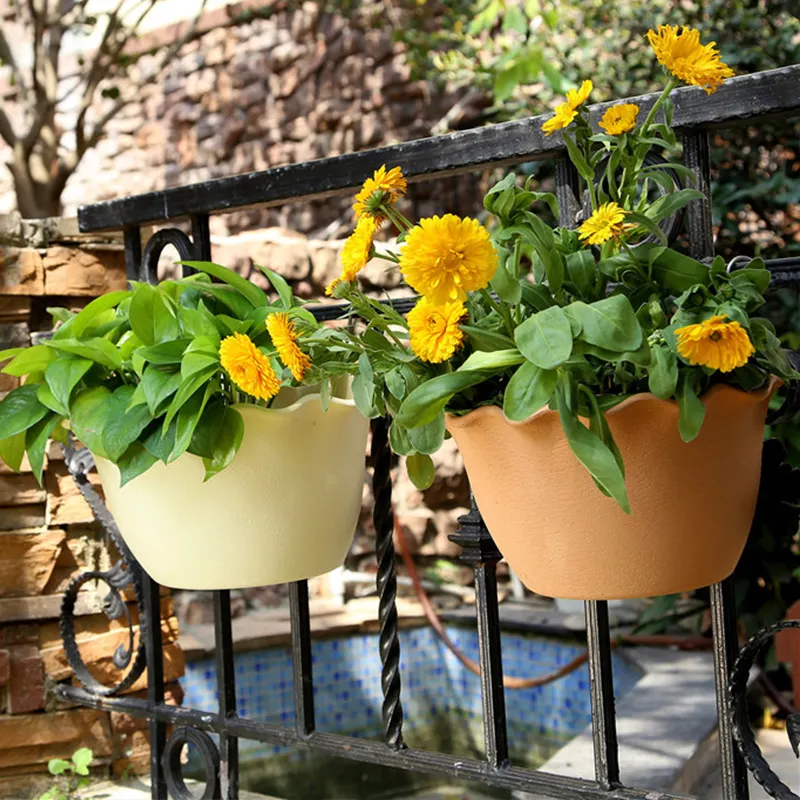 Fiore della resina Vasi di Stoccaggio di Acqua A Parete Vaso di Fiori Cucina Erbe Ringhiera del Balcone Scaffale Recinzione Traliccio Camera Da Letto Decor