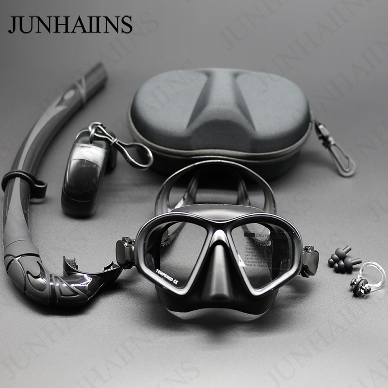 Black four-piece set
