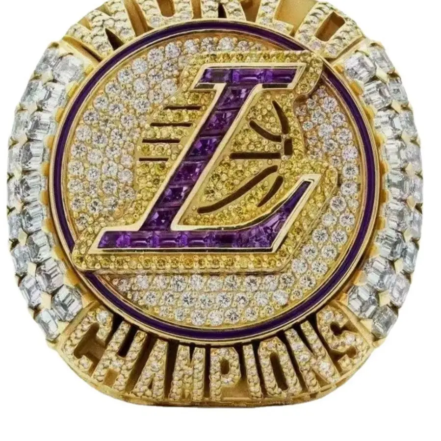 Bague transfrontalière cadeau hommes bague bijoux de mode basket-ball 2020 Los Angeles Lakers alliage acier inoxydable plaqué or Zircon