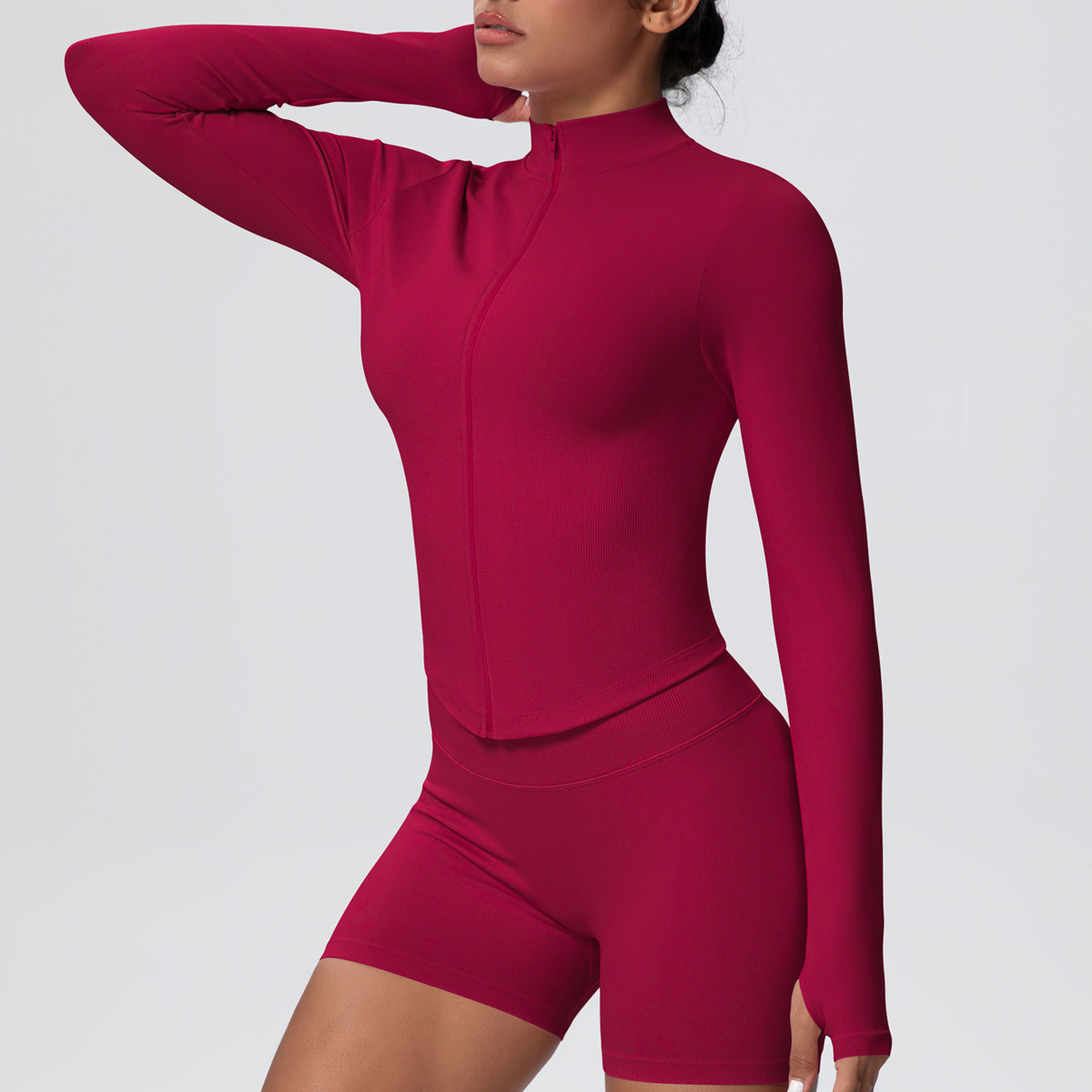 Chaqueta roja + pantalones cortos