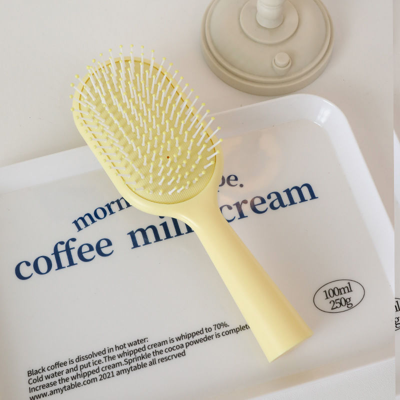 Macaron Cushion Comb - Yellow
