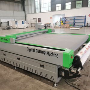 Enrutador CNC SUDA 2513 para grabado y corte de precisión de alta velocidad de materiales de señalización Serie S8 - Product Image 1