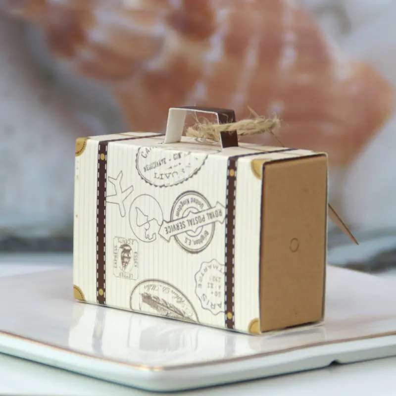 창조적 인 새로운 미니 여행 상자 설탕 수하물 사탕 포장 종이 웨딩 사탕 상자 도매