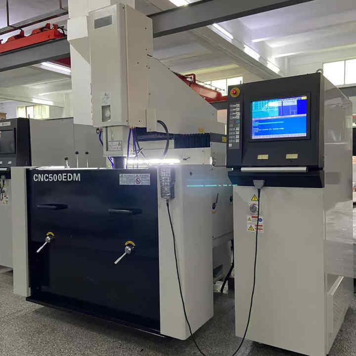 Small-Scale 3-4 Axis Automatic Control CNC450 Die Sinker Cnc Edm Machine Spark Erosion Series Electrical Discharging Machine