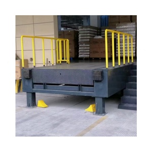 Puente de embarque fijo almacén logística camión contenedor plataforma auxiliar de carga y descarga - Product Image 1