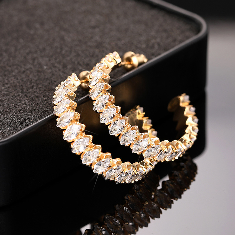 E3124 yellow gold
