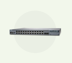 EX4400-24X kann als verteilter Switch in größeren oder kleinen bis mittelgroßen Campus-Kernnetzen eingesetzt werden - Product Image 1