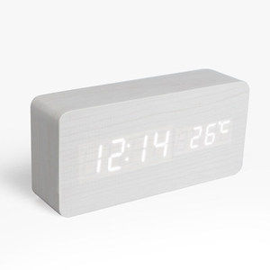 Elektronische kleine Uhren Licht moderne Schreibtisch Tisch uhr Smart Digital LED Holz benutzer definierte Küche Timer - Product Image 1