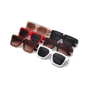 แว่นตากันแดดแฟชั่น unisex พลาสติก Uv400สไตล์ยุโรป - Product Image 6