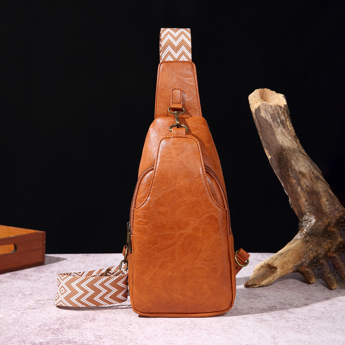 PG817 สีน้ำตาล