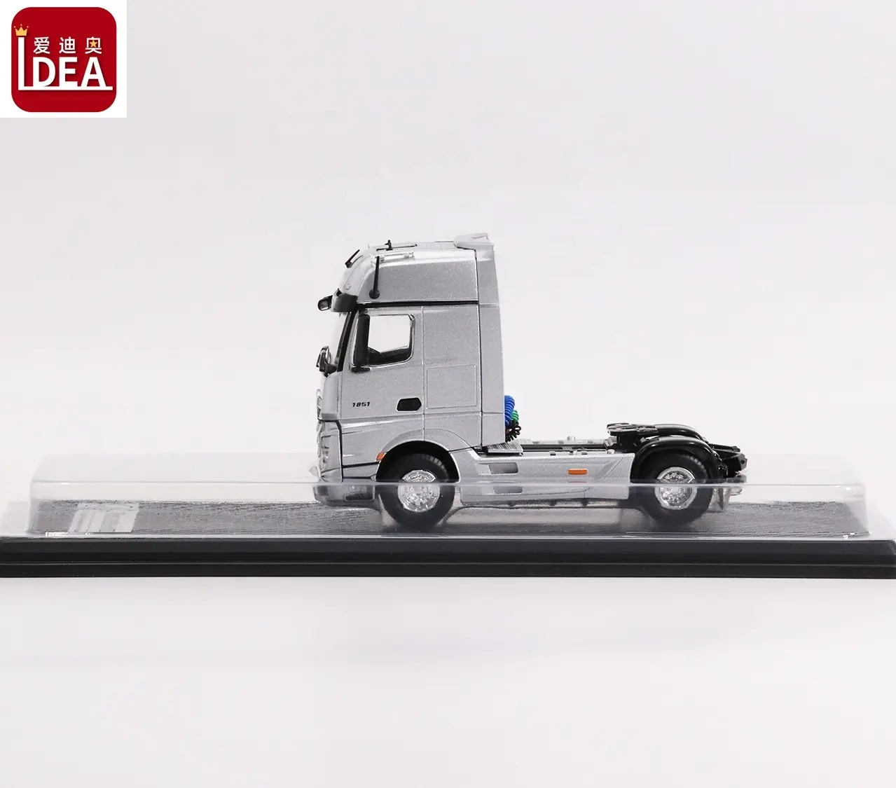 1:50 diecast escala modelos de caminhão decorativo miniatura modelo cabeça de caminhão em 15 anos de fábrica