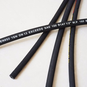 High Quality 3/4 Inch R2 2SN Textured Hydraulic Rubber <strong>Hose</strong> for Petroleum Mechanical Equipment - Product Image 2