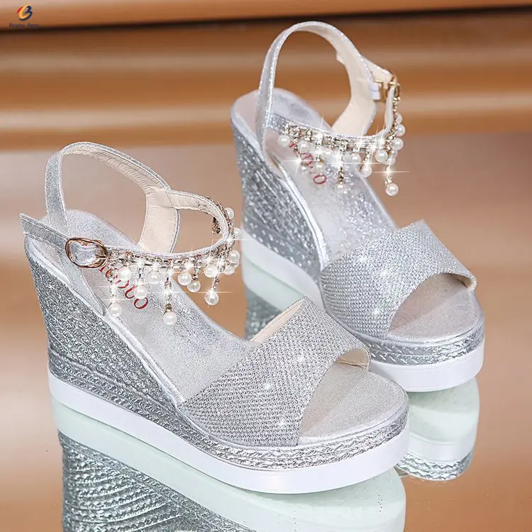 Großhandel shiny glitter offene spitze keile sandalen damen perle schuhe mode sandalen