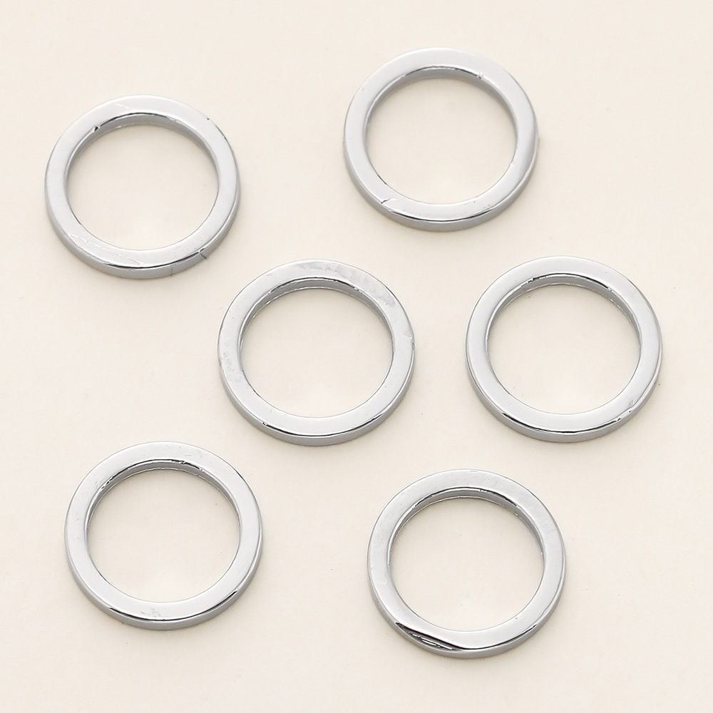 Platinum Color Retention Closed-End Ring