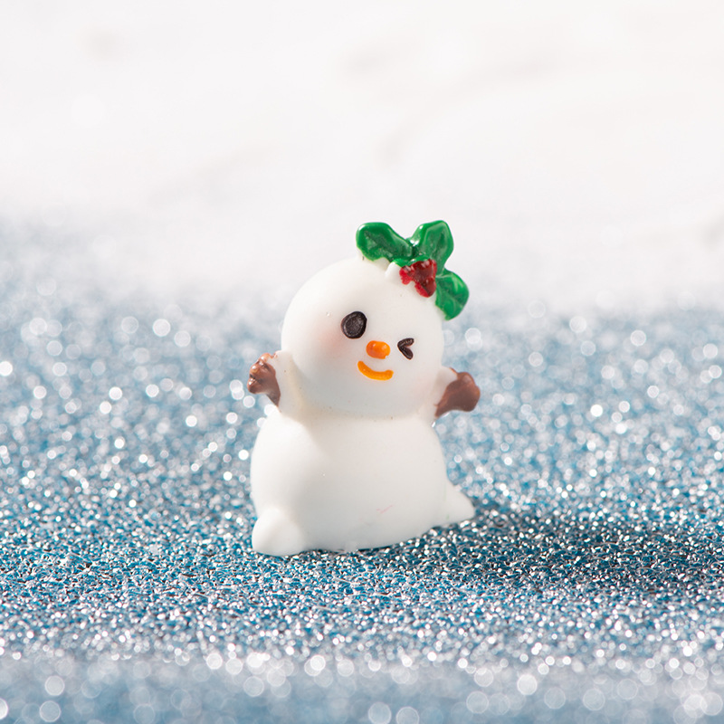 Bonhomme de neige avec une tête inclinée#11