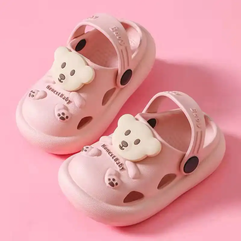 Chaussures Anti-odeur avec sangle pour bébé, ours de dessin animé EVA, sabots d'été pour enfants, nouvelle collection 2023