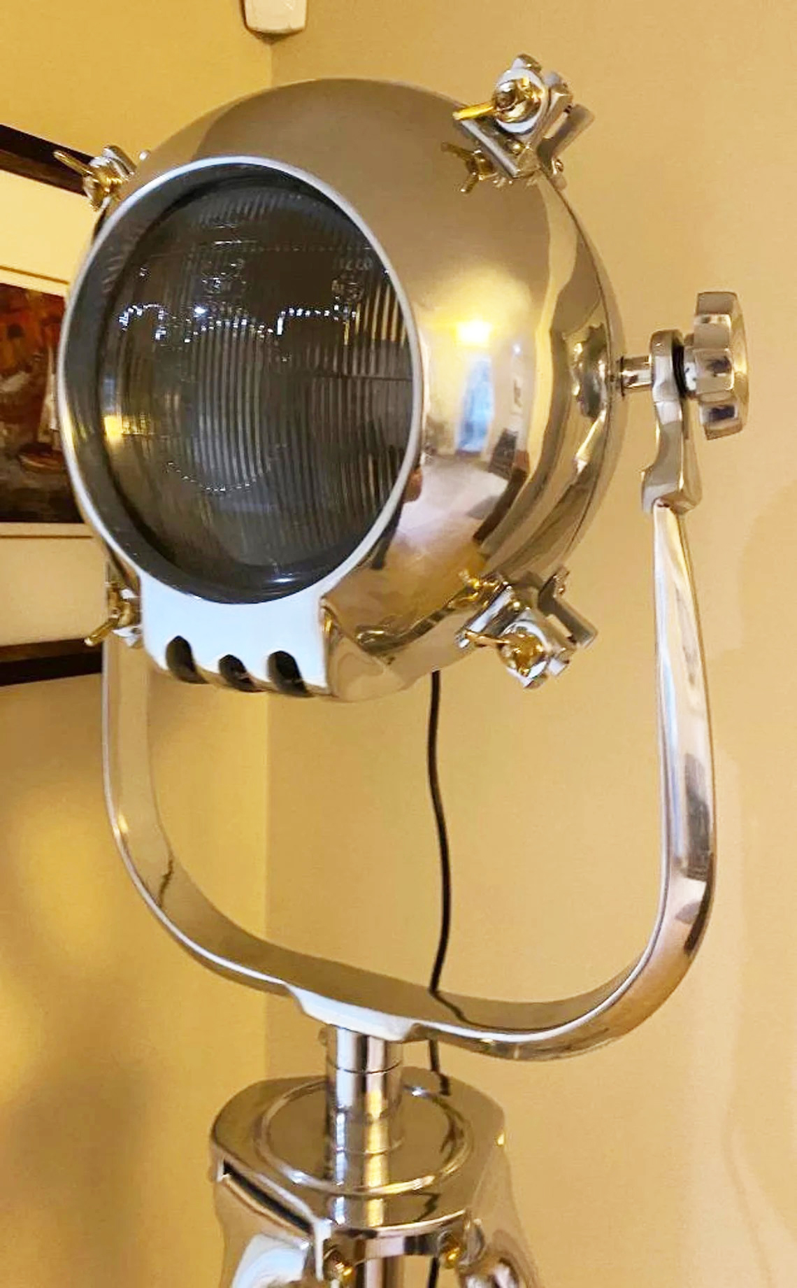 เหล็กขัดเงา