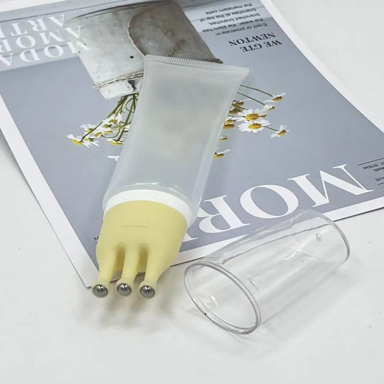 Customizável plástico transparente cosméticos loção embalagem massagem remover acne rolo bola espremer tubo macio