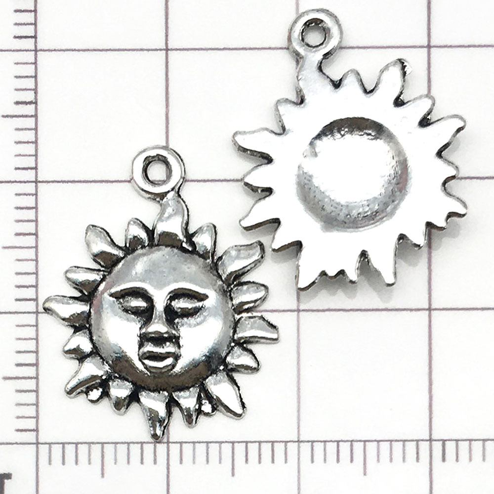 1 antique silver smiling sun pendant - 1.5g - 19*23mm - 7701