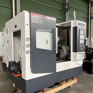 Torno CNC de eje X y eje Z, máquina de torneado, herramienta de vida, torno cnc de 2 ejes con sistema de control FANUC - Product Image 2