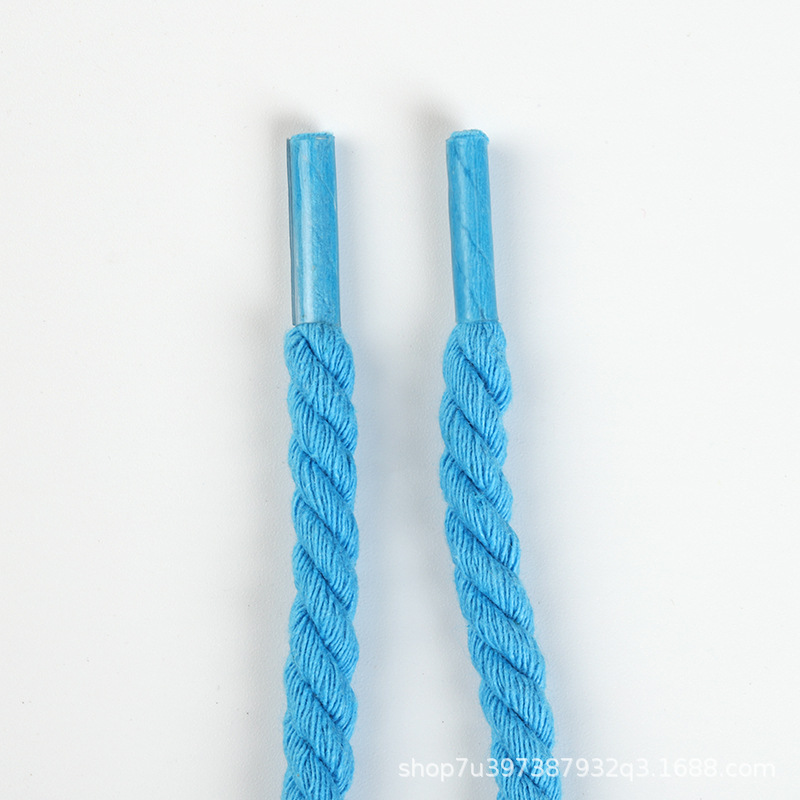 Bleu royal (corde torsadée de 0,6 de large)