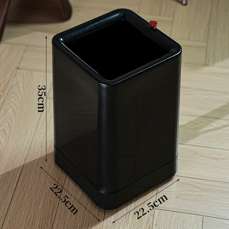Square - Black