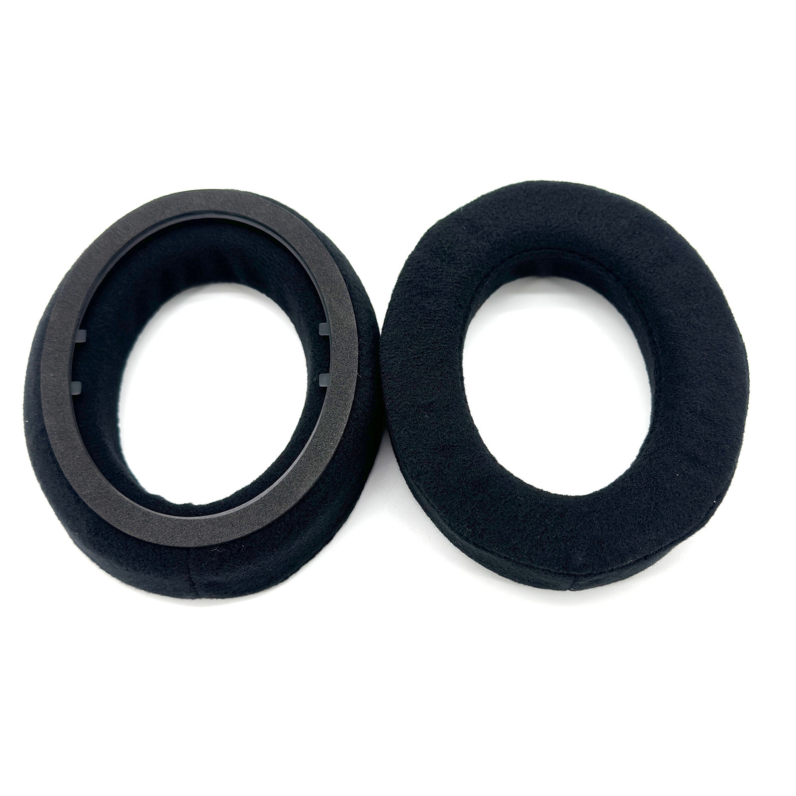 Coussinet d'oreille en velours noir
