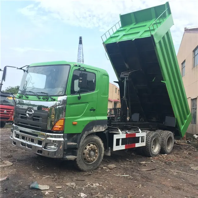 일본 수송 기계 Hino 트랙터 트럭 6X4 사용된 트럭 쓰레기꾼 700