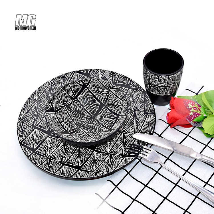 Ceramic Stoneware Tableware Set Engraving New Arrived dishes Sets Classic Style gold rim dinner sets