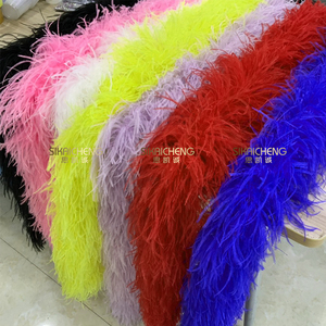 Boa fabrika toptan dekoratif devekuşu tüyü <span class=keywords><strong>Boas</strong></span> toplu 2ply 4ply 6ply 8ply ziyafet parti dekorasyon