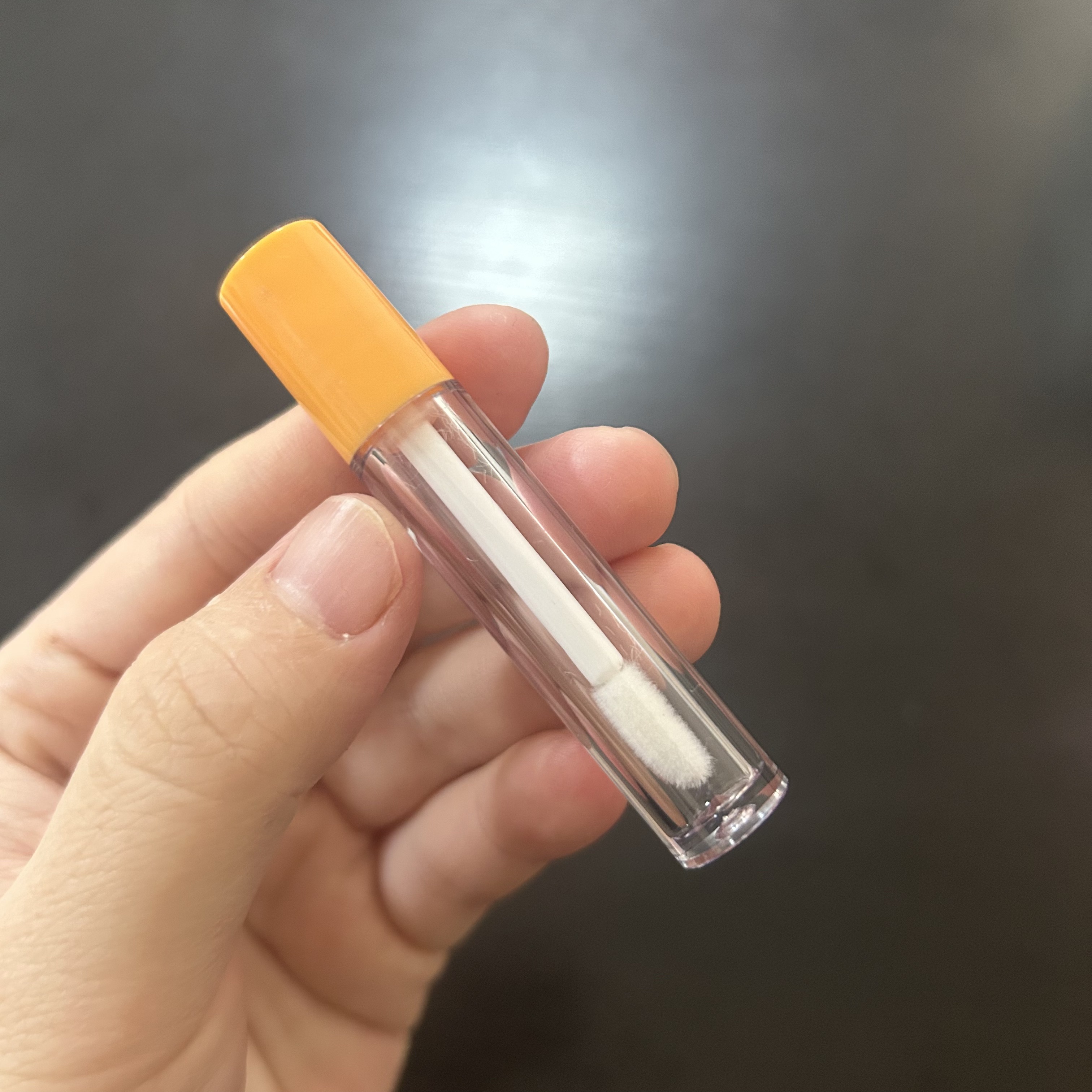 03 tube orange