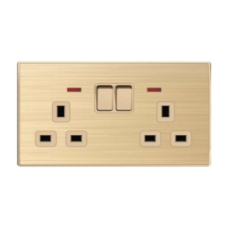 146 dual 1gang with UK socket