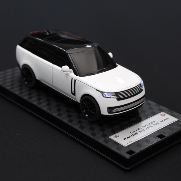 1/32 2022 style White