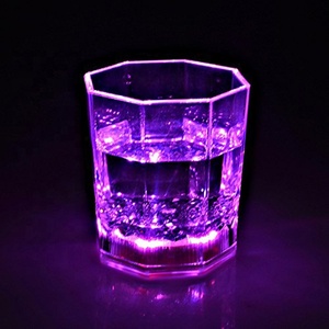 闪光灯酒杯带LED发光灯酒瓶夜店酒吧7色<span class=keywords><strong>170</strong></span>毫升