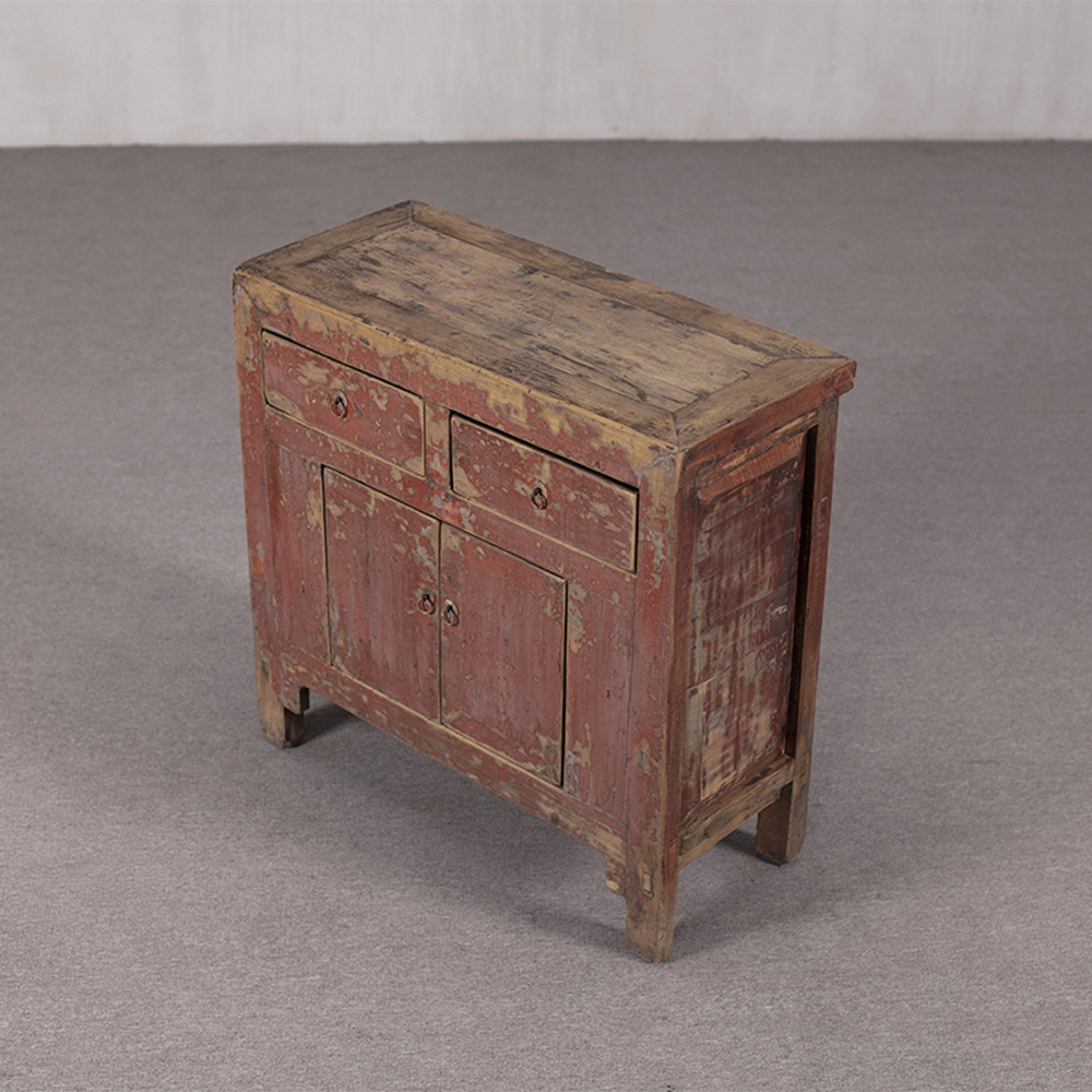 Weathered lacquer