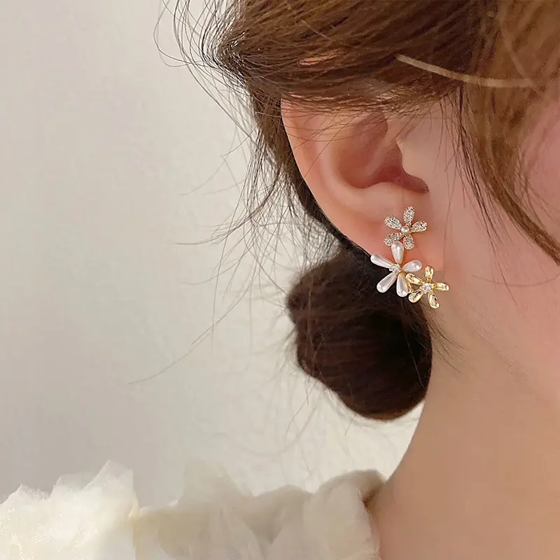 Mode diamants perle fleur boucles d'oreilles design coréen exquis bijoux de luxe aiguilles en argent femmes