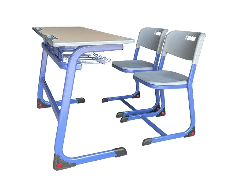教育とトレーニングのためのメーカー現代の就学前のプラスチック製の椅子と机の学校のテーブル